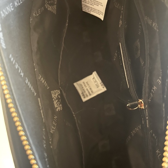 Anne Klein Quilted Tote with Card Case Black with Gold Accents. NWT. - Picture 6 of 6